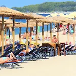 Mezonetes Toroni